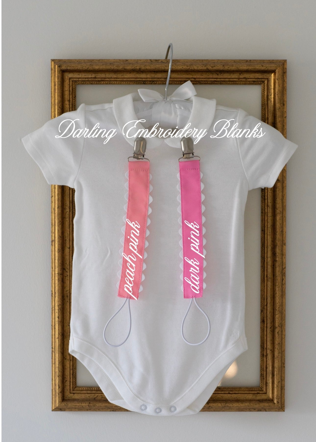 Scalloped Paci Clip Destash